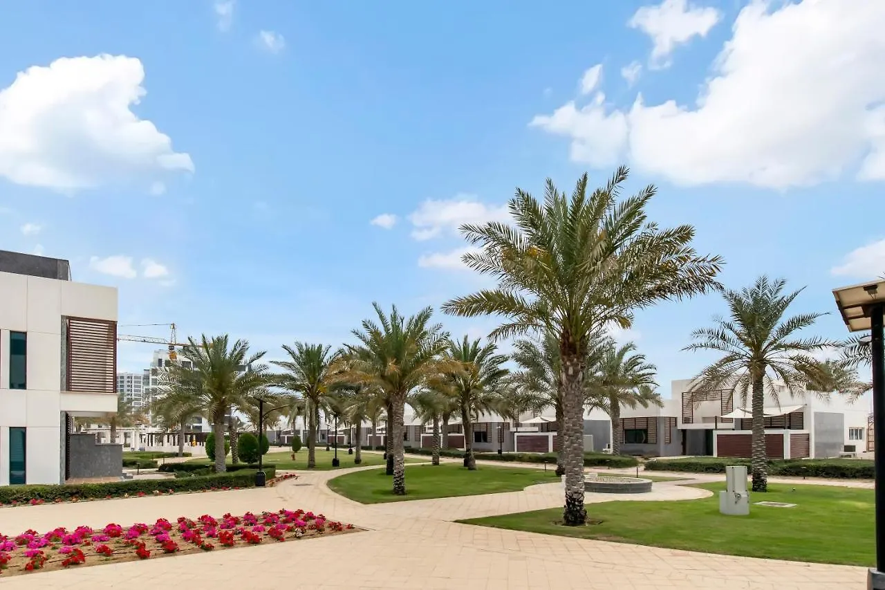 دبي Fam Living - Sarai Beachfront Villas - Palm Jumeirah