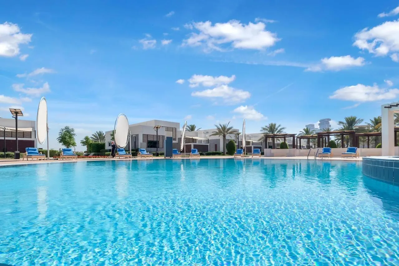 دبي Fam Living - Sarai Beachfront Villas - Palm Jumeirah الإمارات العربية المتحدة